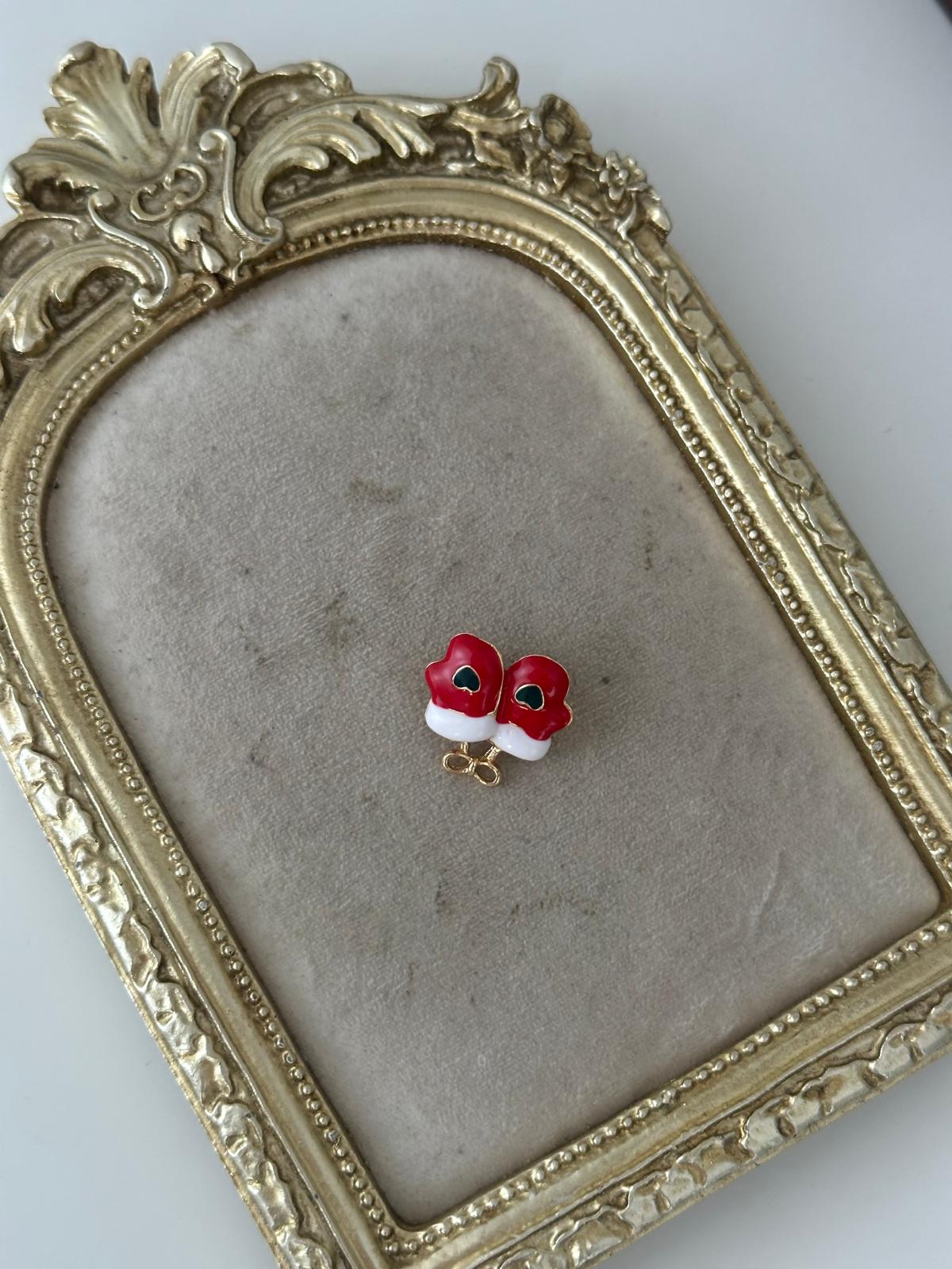 Noel Eldivenli Broş