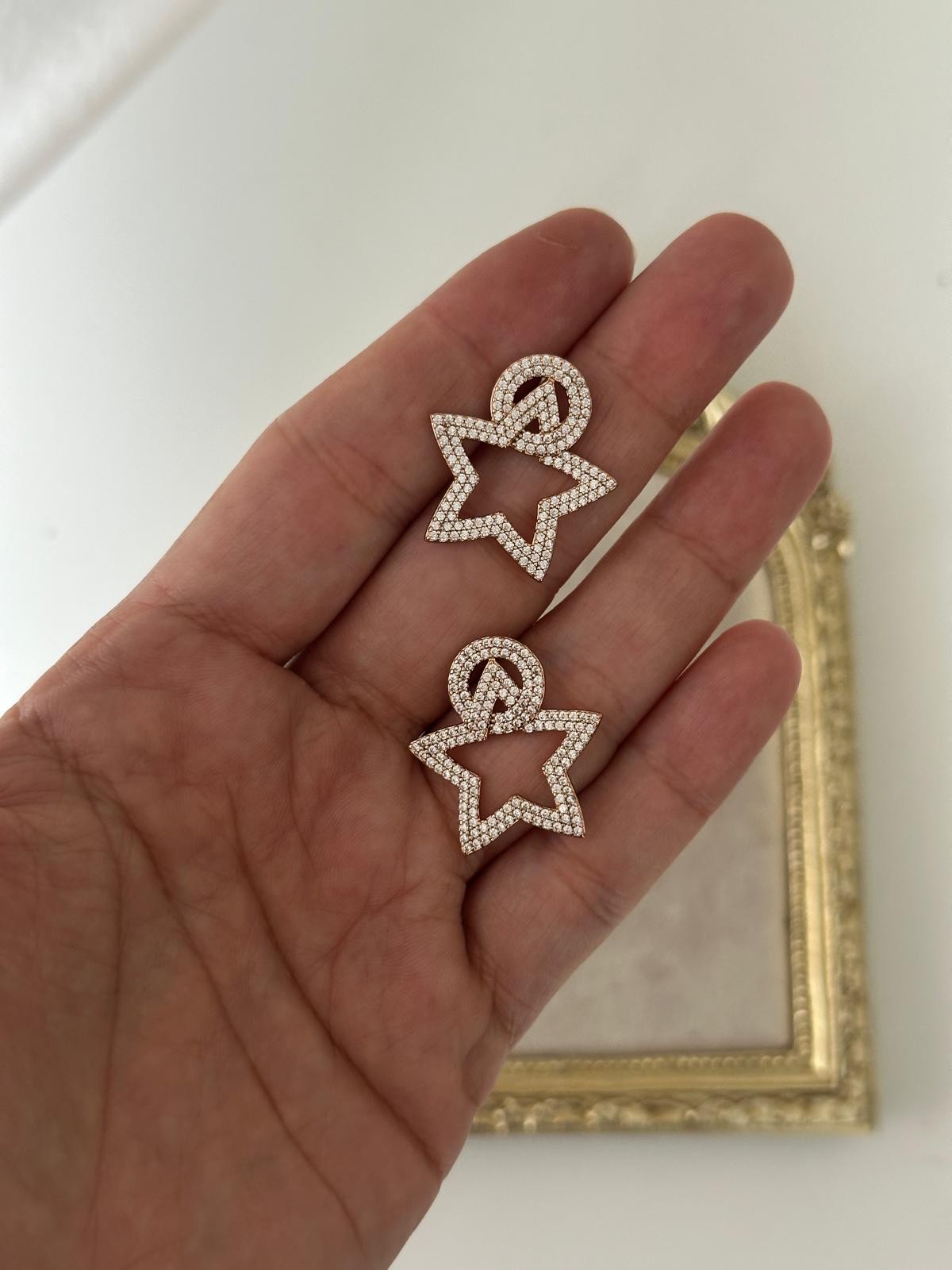18K Rose Gold Star Halka Geçmeli Full Montür Taşlı Küpe
