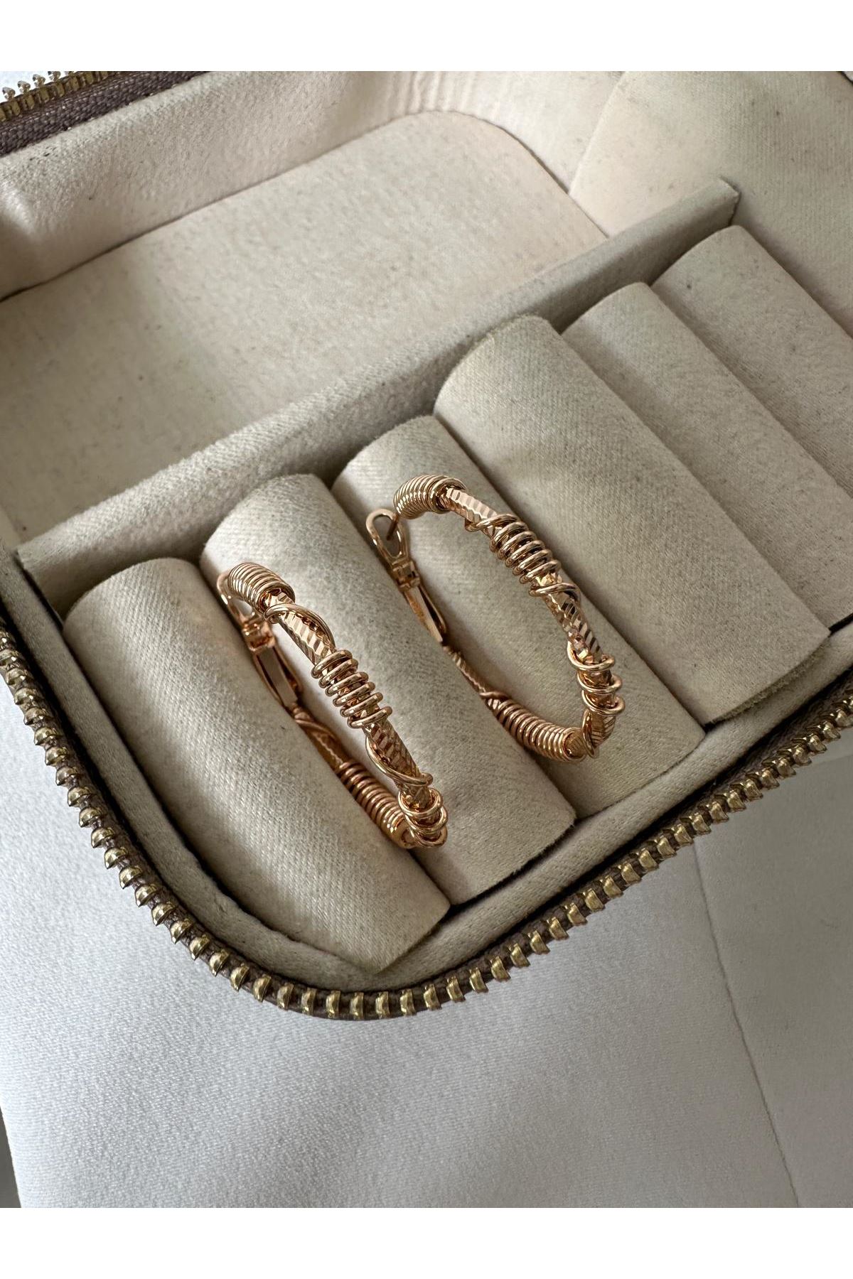 18K Rose Gold Renkli Halka Tel Sarmal Küpe