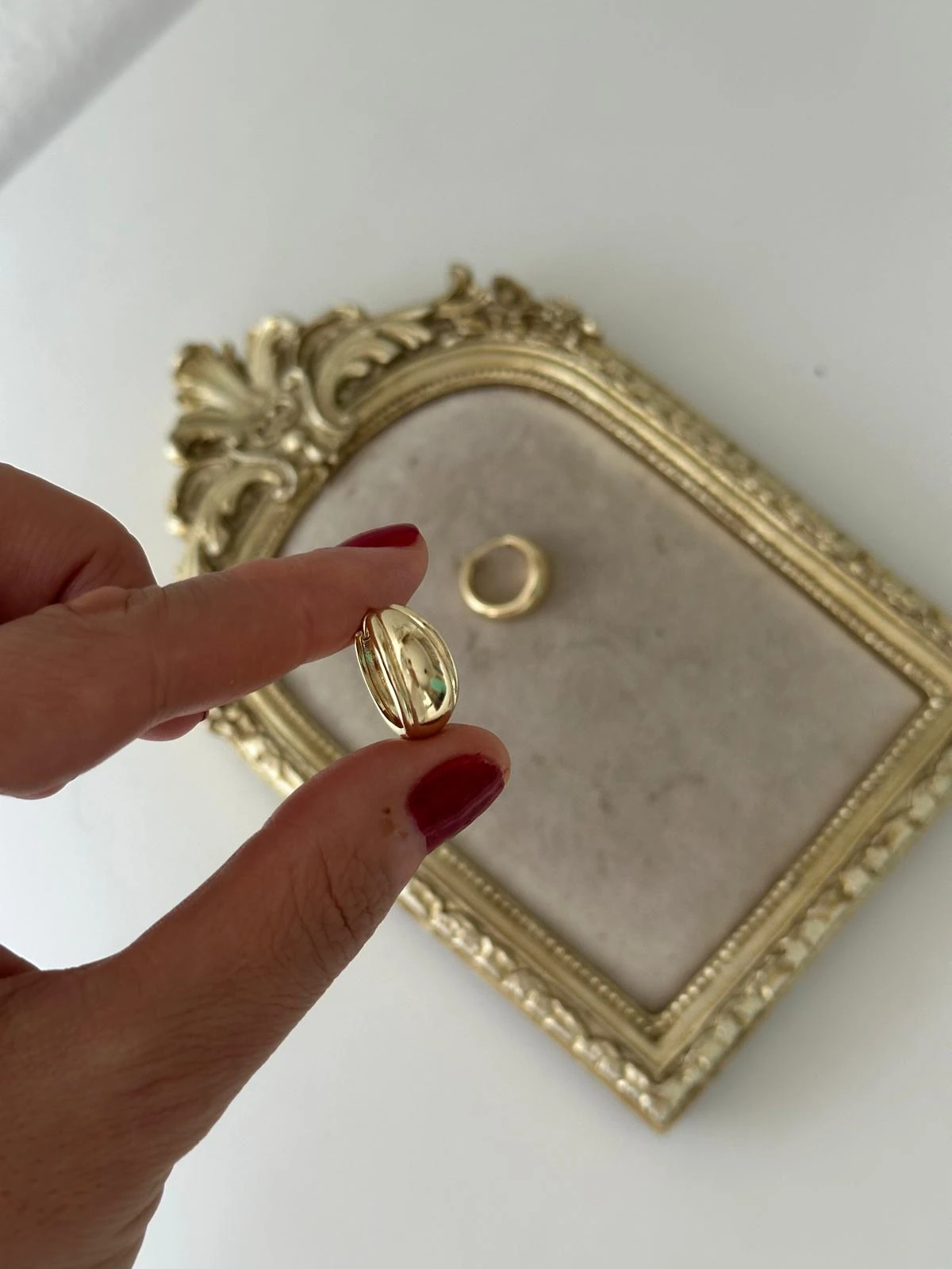 14K Gold Renkli İki Şeritli Halka Basıc Geniş Plaka Küpe