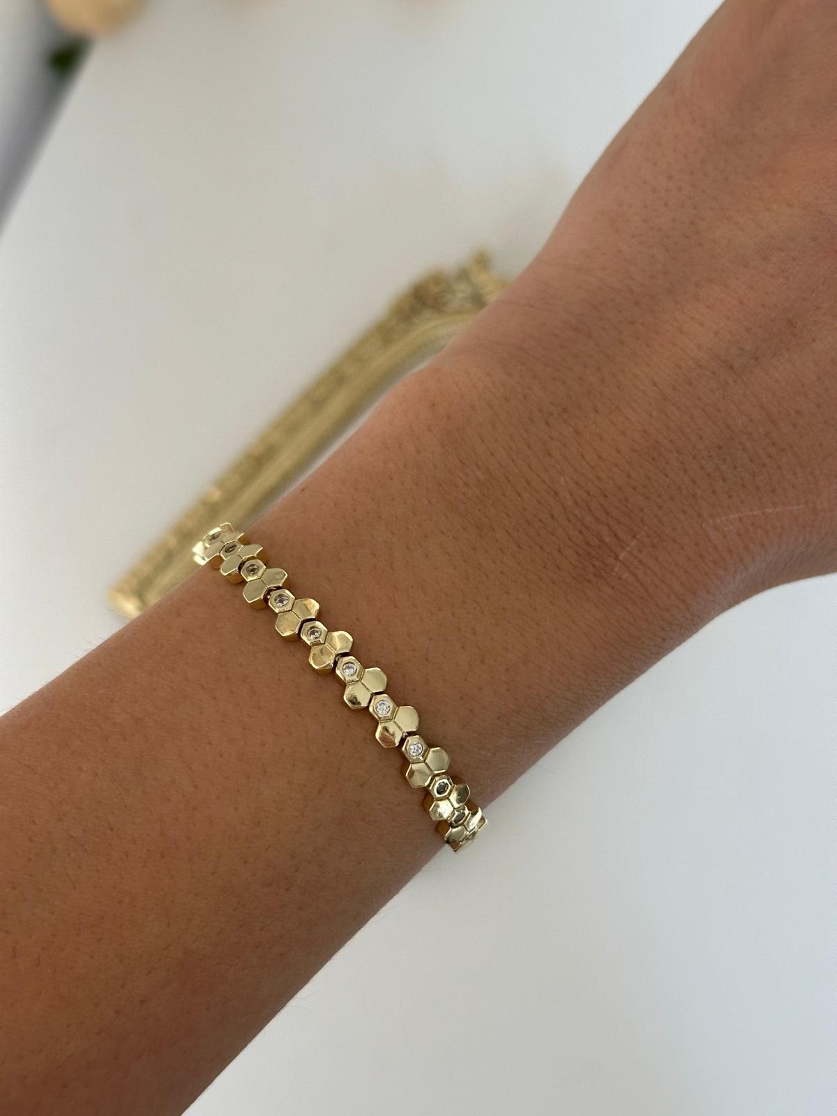 14K Gold Renkli Çift Plaka Taşlı Petek Bileklik