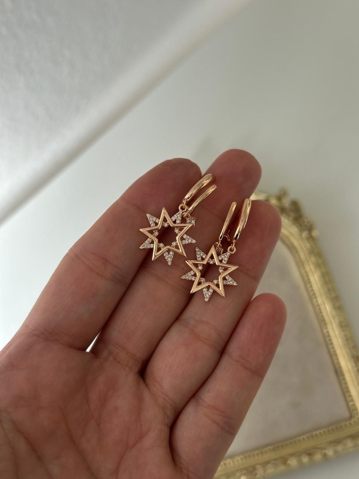 18K Gold Rose İkili Yıldız Taşlı Küpe