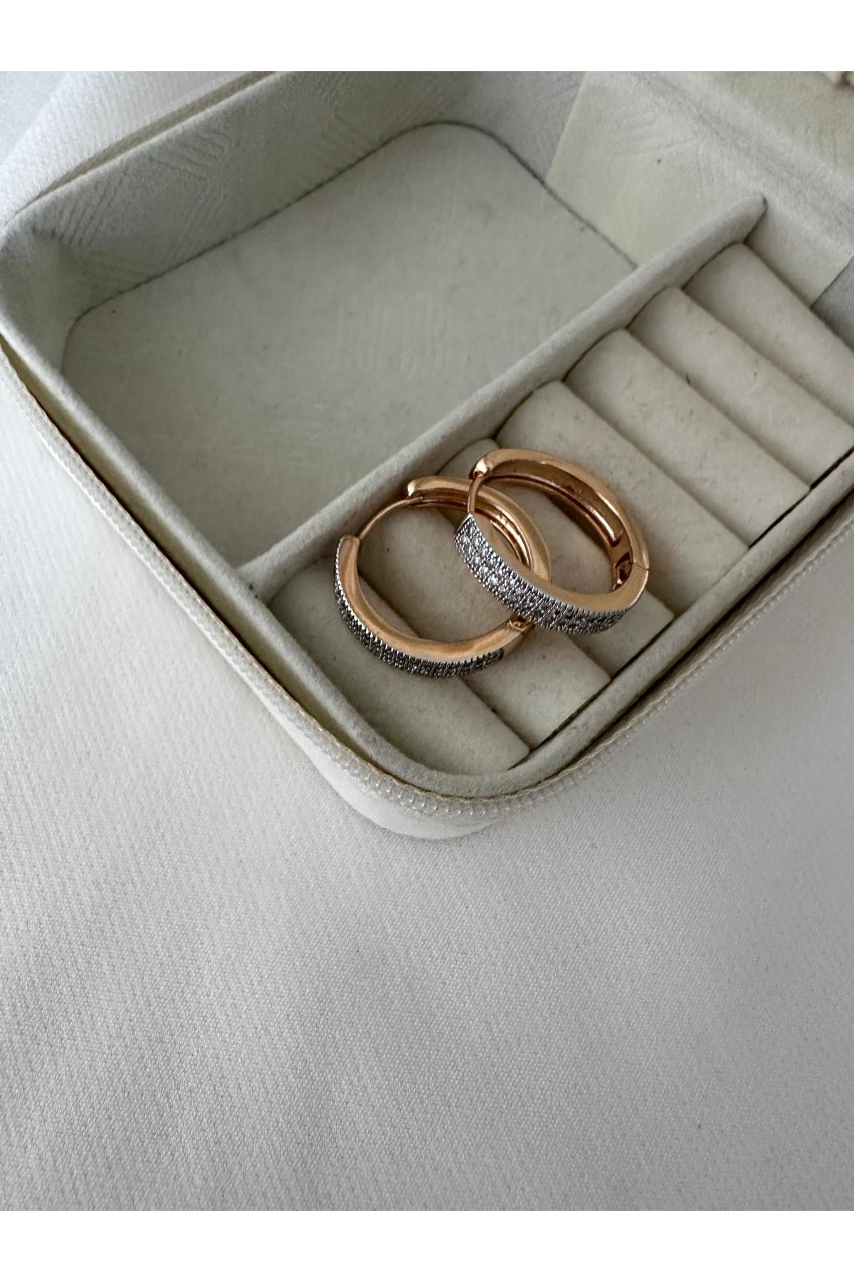 18K Rose Gold Renkli Gümüş Renkli Taşlı Halka Kristal Montür Taşlı Küpe