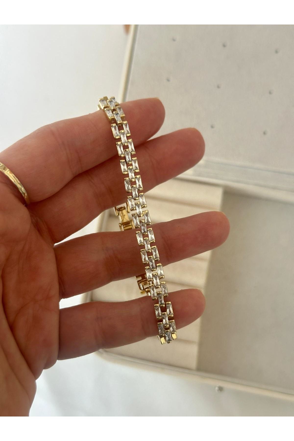 14K Gold Renkli  Baget İç İçe Geçmeli Bileklik