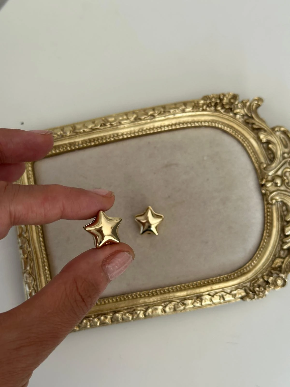 14K Gold Renkli Çift Yönlü Yıldız Bombe Plaka Küpe