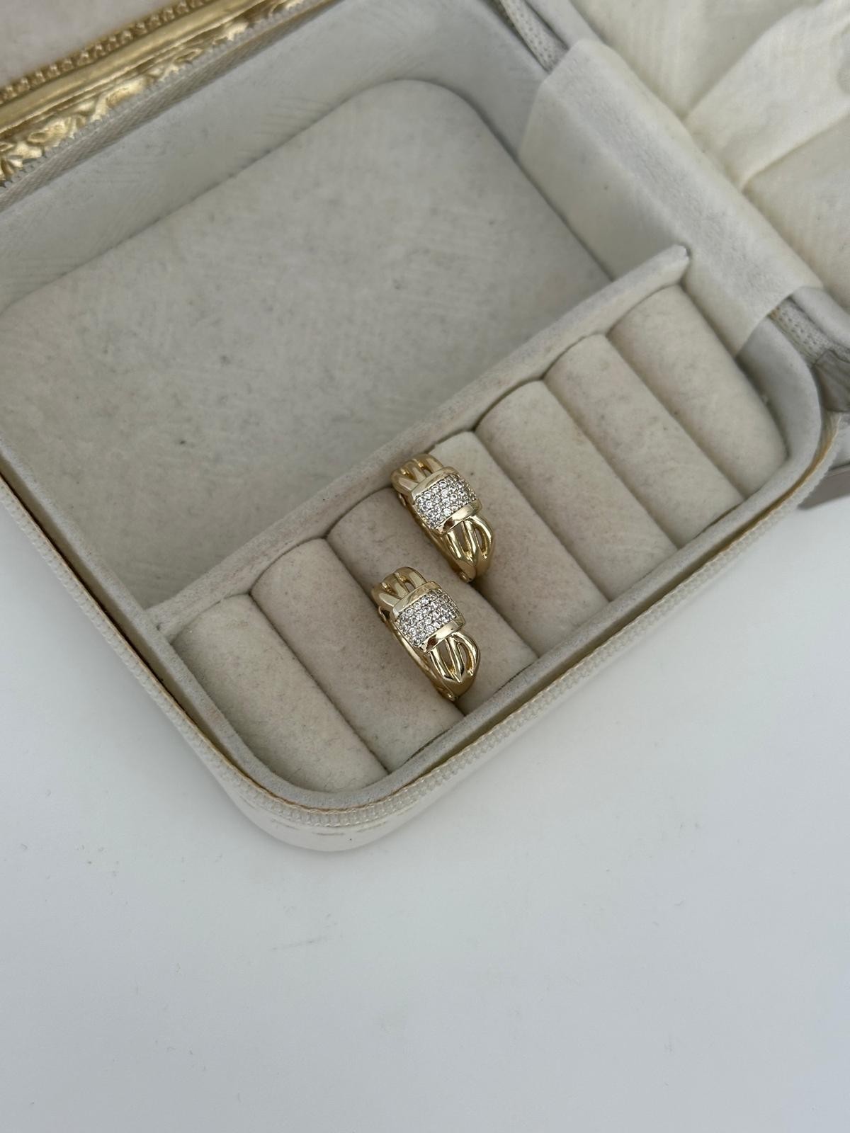 14K Gold Renkli Kuyum Şerit Bombe Kesim Montür  Taşlı Halka Küpe