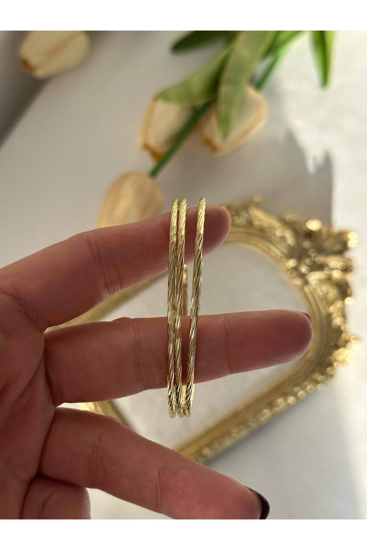 14K Gold Renkli  Parlak Desenli Bilezik