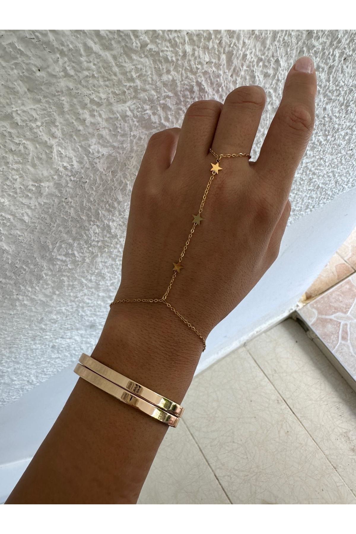 18K Rose Gold Renkli Yıldız Plaka Detaylı Şahmeran