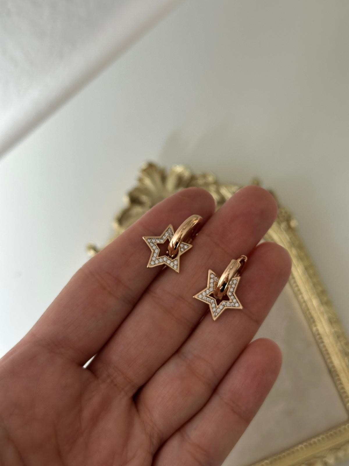 18K Gold Rose Basıc Halka Yıldız Sarkıt Küpe