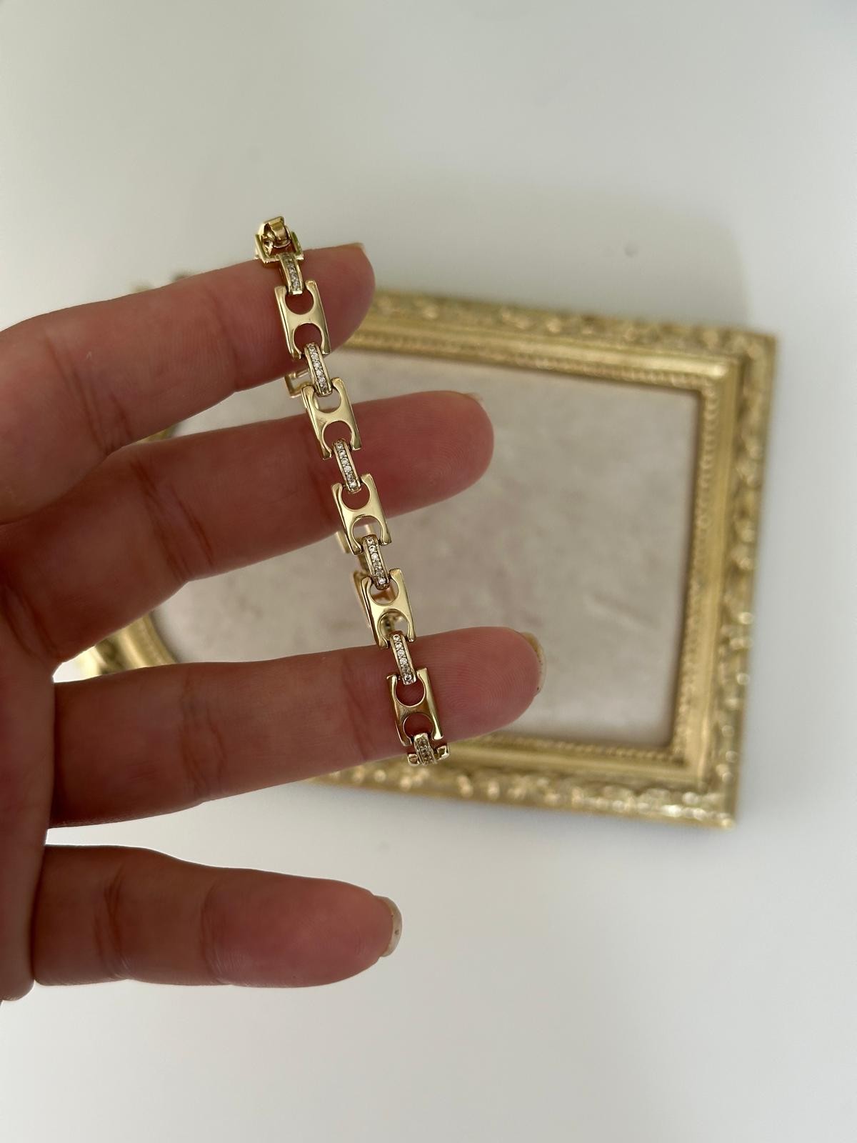 14K Gold Marka Taşlı Bileklik