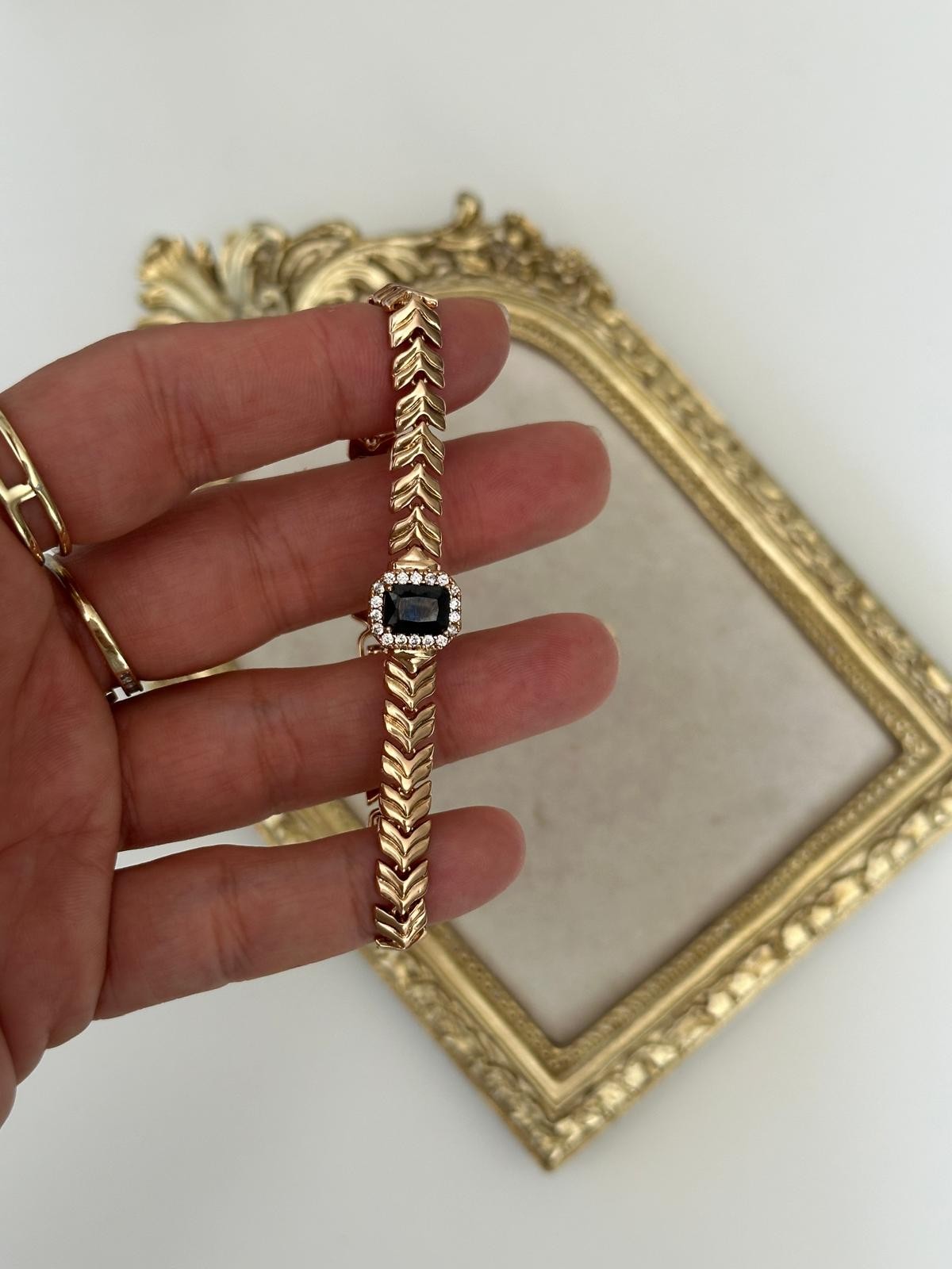 18K Gold Rose Ortası Bget Siyah Taşlı Bileklik