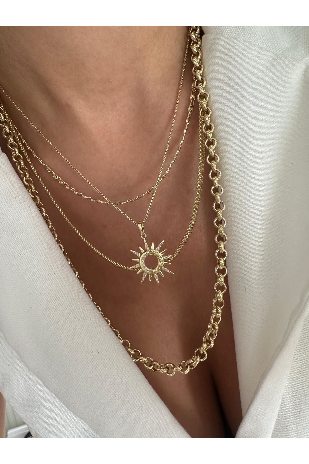 14K Gold Renkli  Güneş Çivi Kolye Ucu