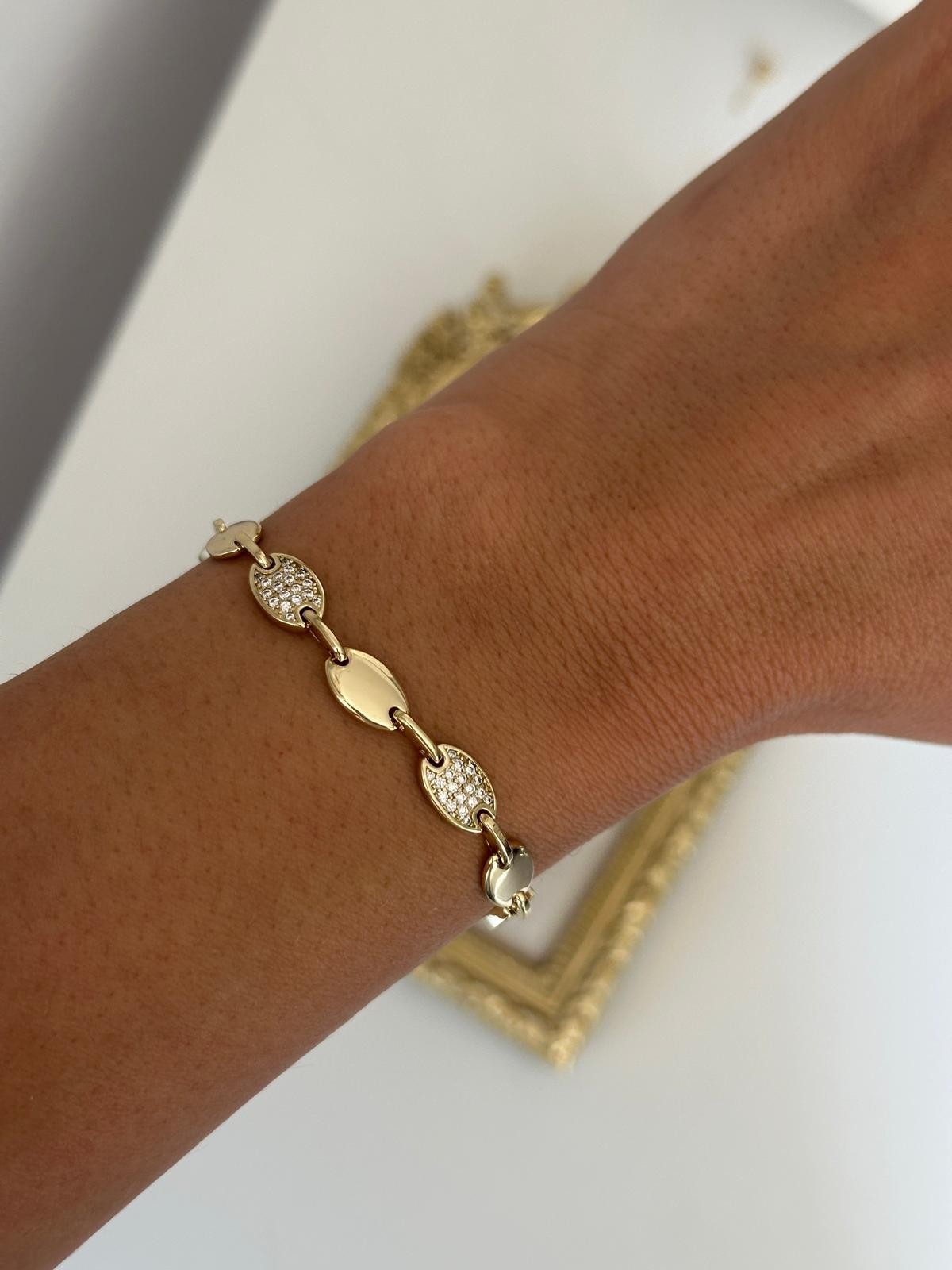 14K Gold Oval Kesim Taşlı Palaka Bileklik