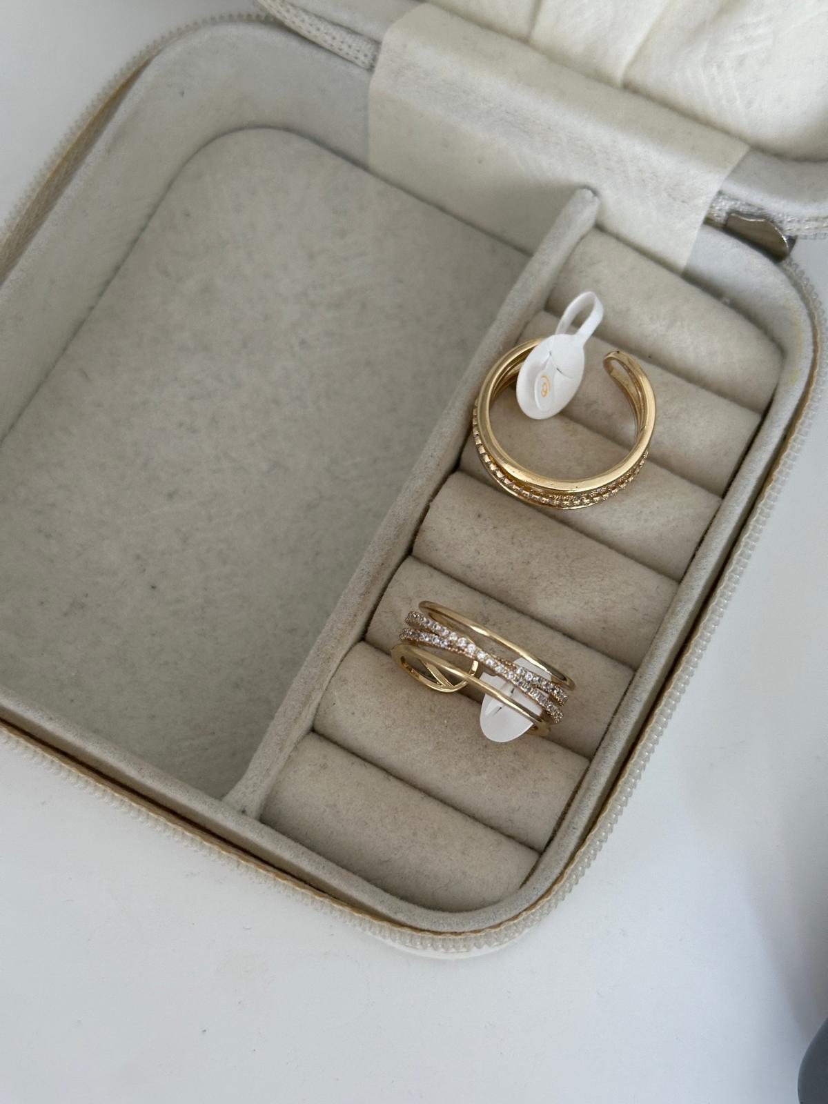 14K Gold Renkli Dörtlü Sarmal Şerit İnce Taşlı Ayarlanabilir Yüzük