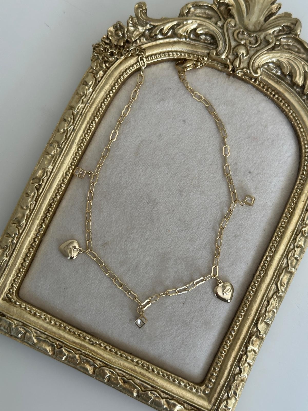 14K Gold Renkli Kalp Öpücük Küp Taş Figürlü Halhal