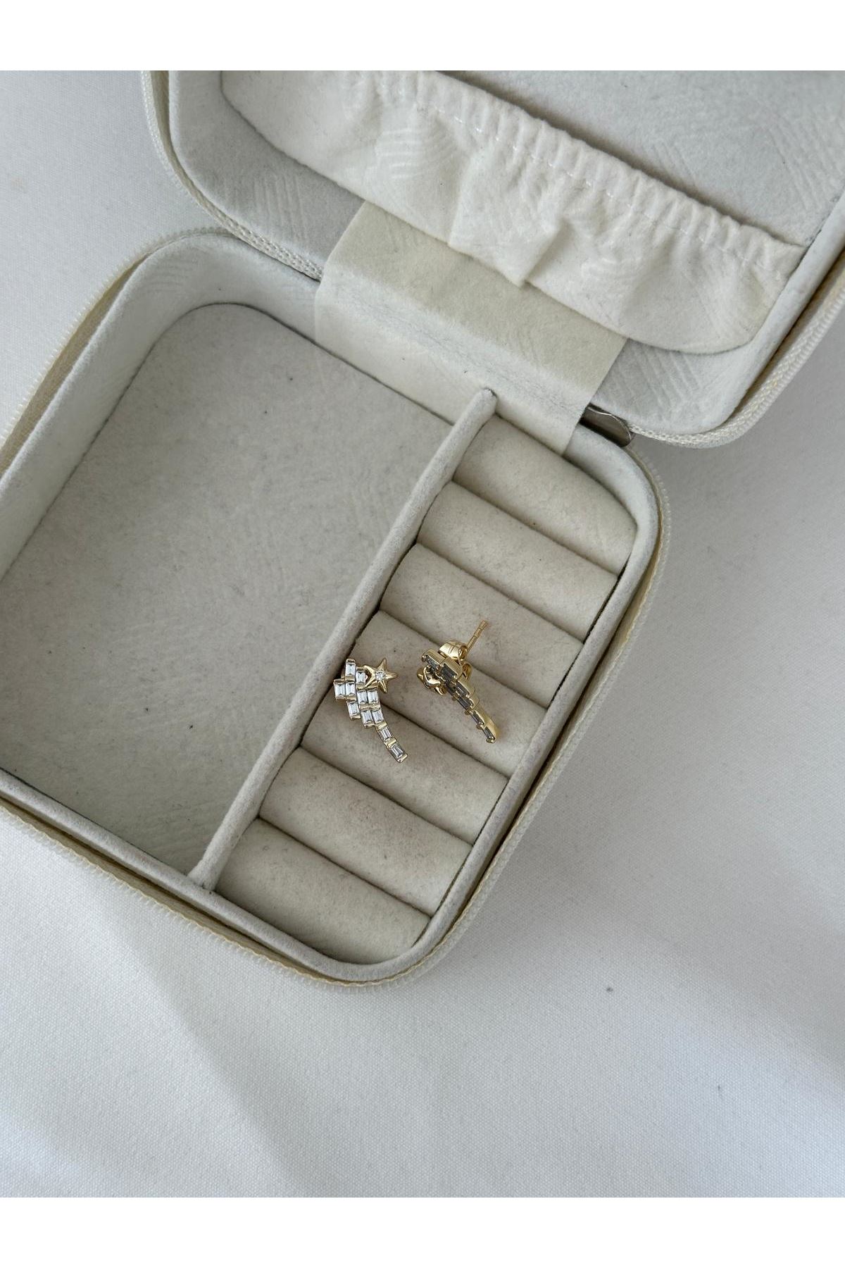 14K Gold Renkli  Yıldız Kristal Taşlı Küpe