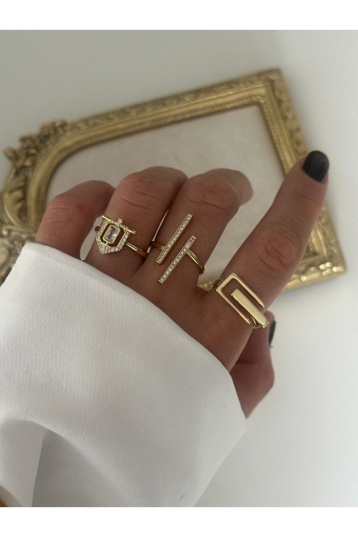 14K Gold Renkli Şovalye Taşlı Yüzük