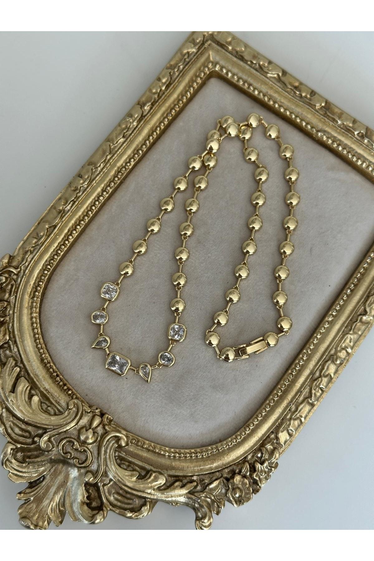 14K Gold Renkli Geometrik Taşlı Premium Seri Dorika Plaka Topçuklu Kolye