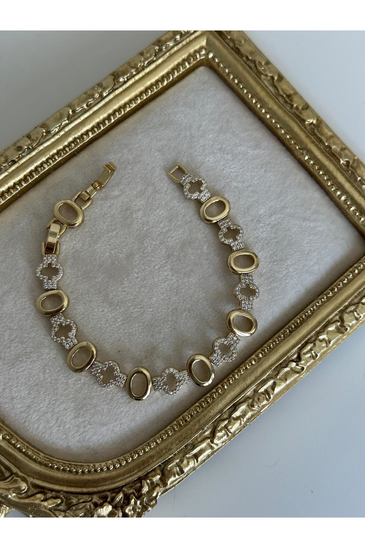 14K Gold Renkli  Marka Oval Kesim Taşlı Bileklik