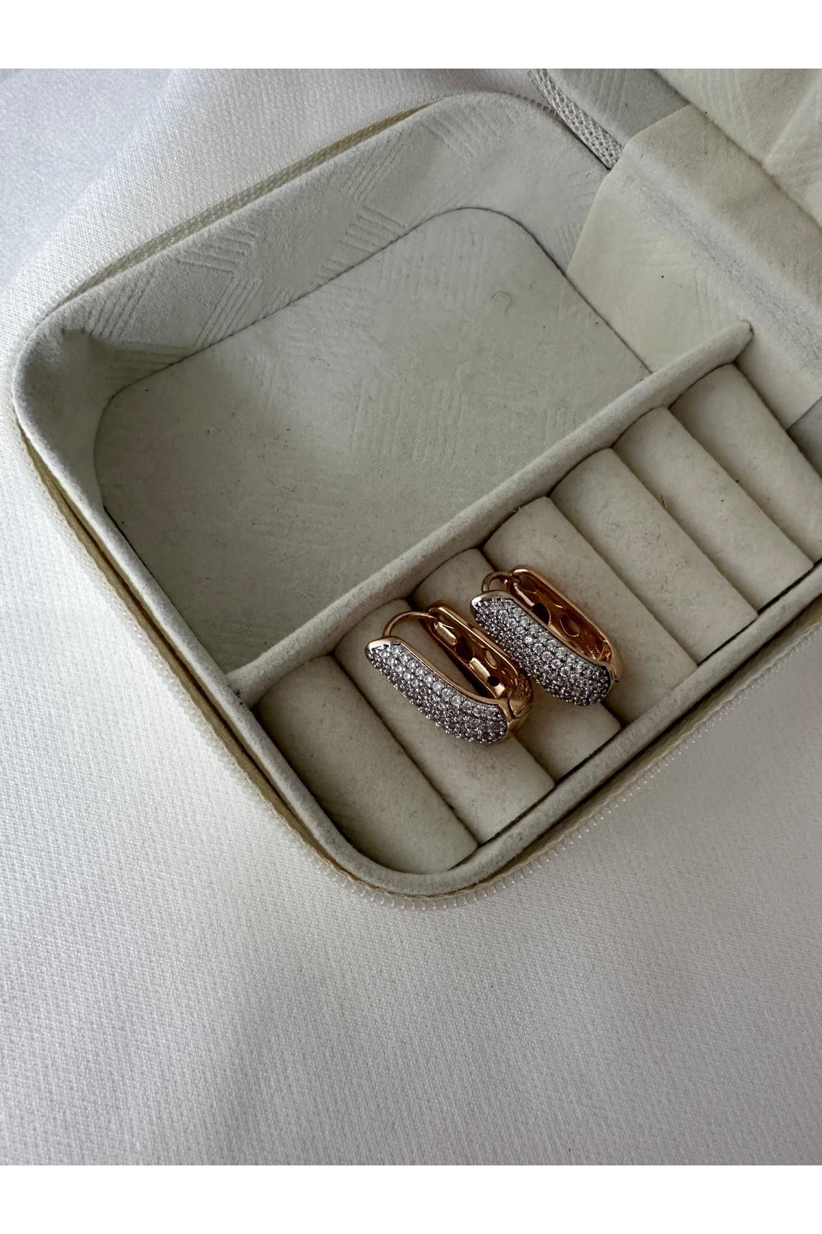 18K Rose Gold Renkli Gümüş Renkli Taşlı Oval Lale Kesim Bomb Küpe