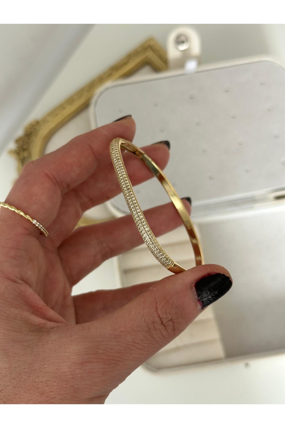 Gold 14K Gold Renkli  Taşlı Kelepçe