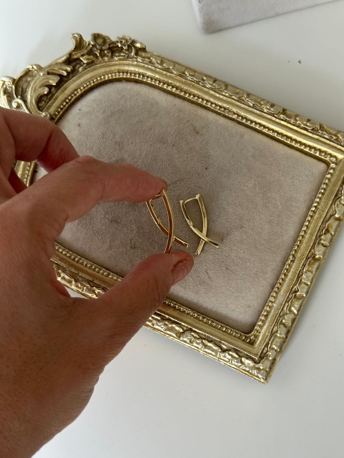 14K Gold Renkli Marka Küpe