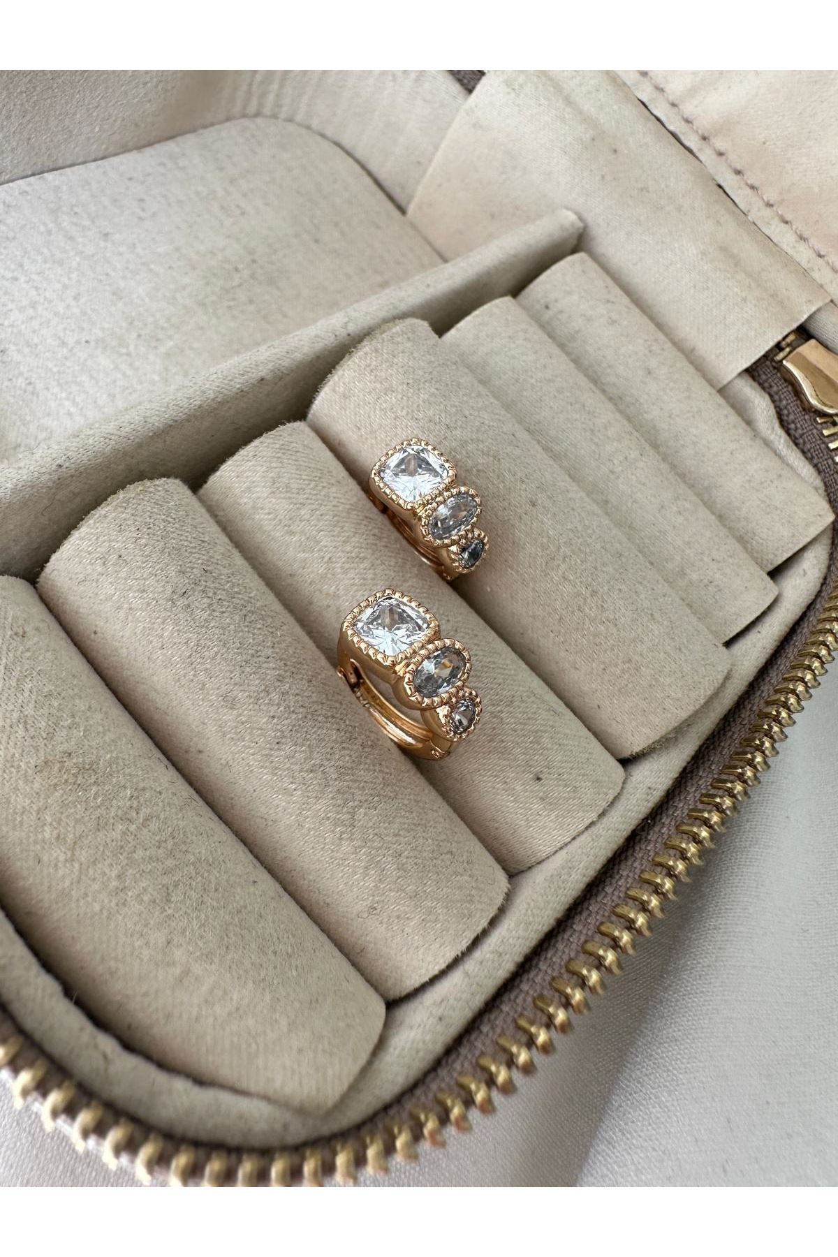 18K Rose Gold Renkli Halka Taşlı Üç Formlu Küçük Boy Küpe