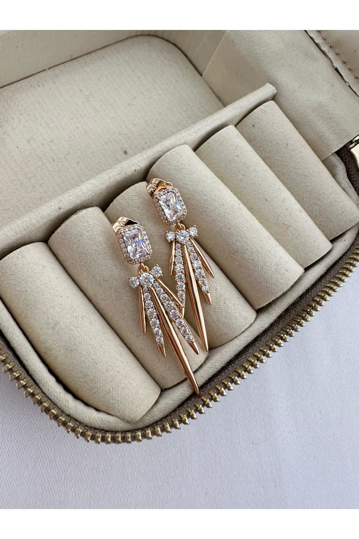 18K Rose Gold Renkli Kristal Taşlı Boyutlu Sarkık Küpe