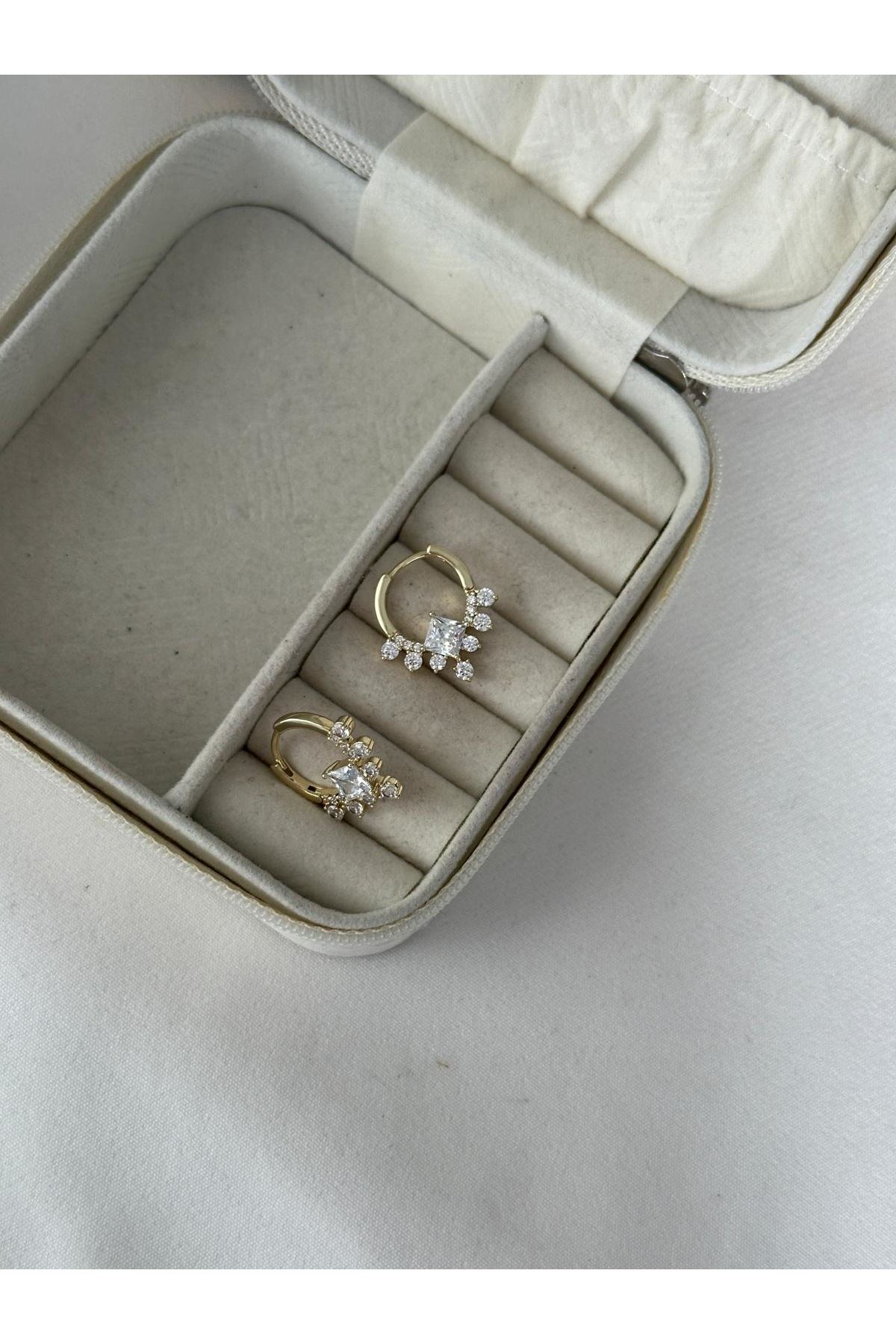 14K Gold Renkli  Halka Kristal Taşlı Küpe