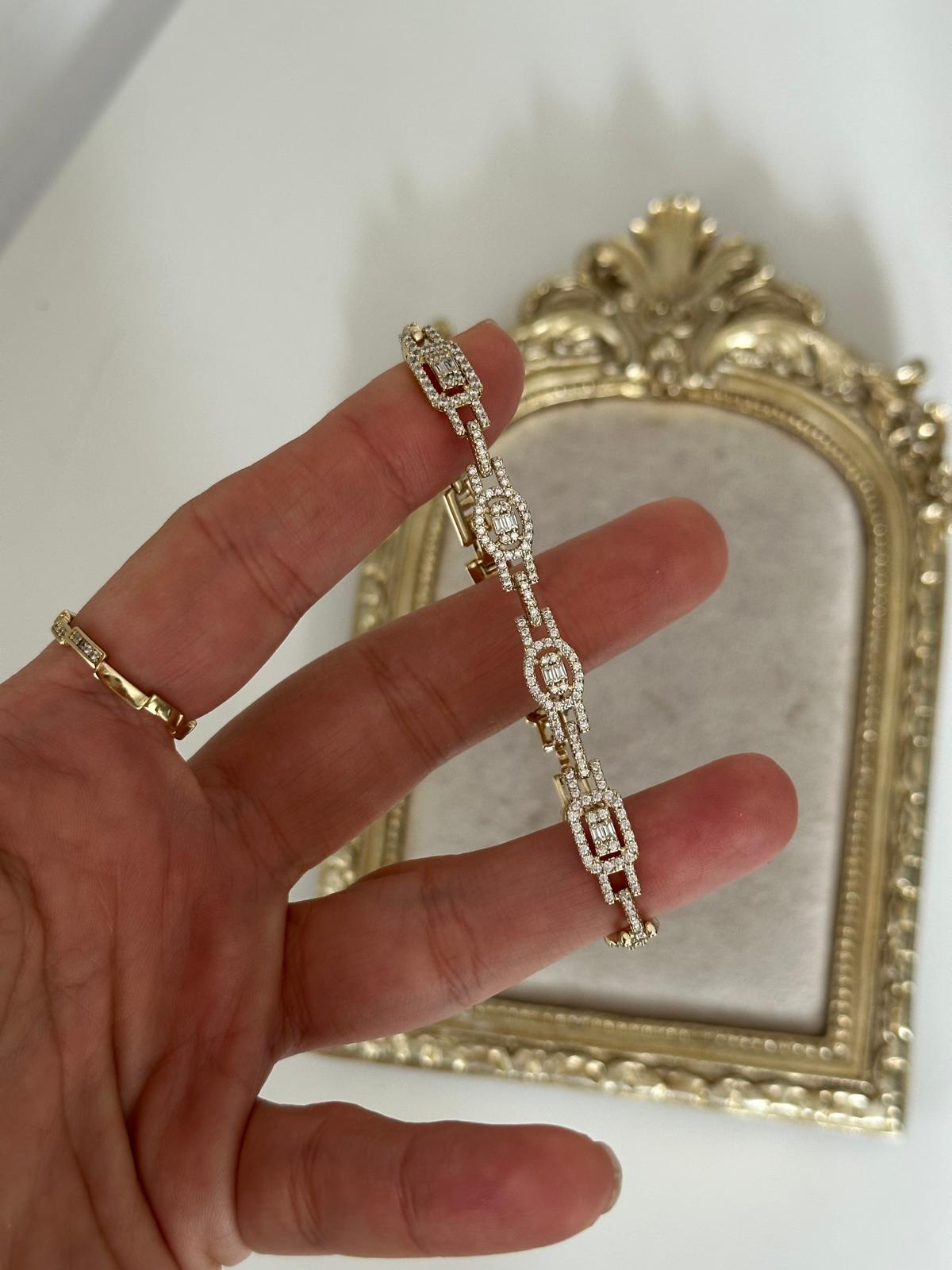 14K Gold Renkli Premium  Full  Taşlı Geometrik Kesim Bileklik