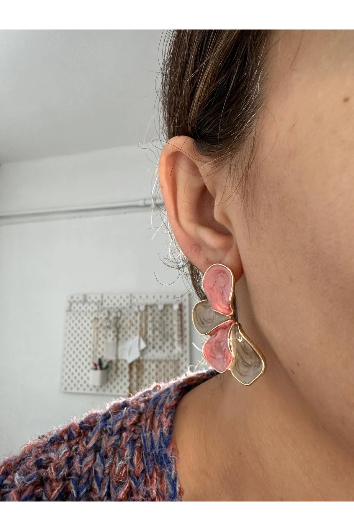 Dörtlü Yaprak Kesim Kahve Somon Küpe