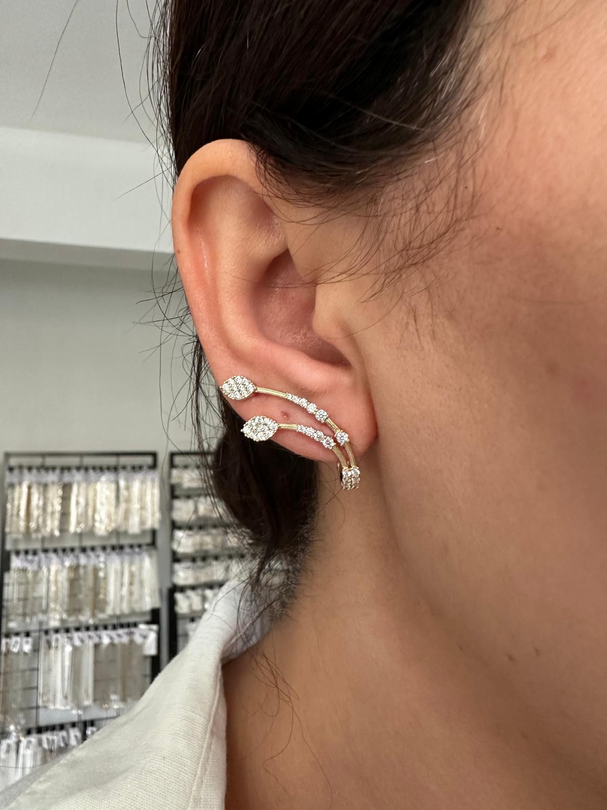 14K Gold Renkli İkili Yaprak Kesim Earcuflu Tasarım Küpe