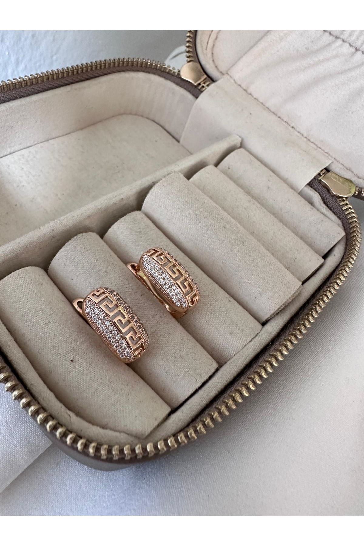 18K Rose Gold Renkli Marka Oval Form Küpe