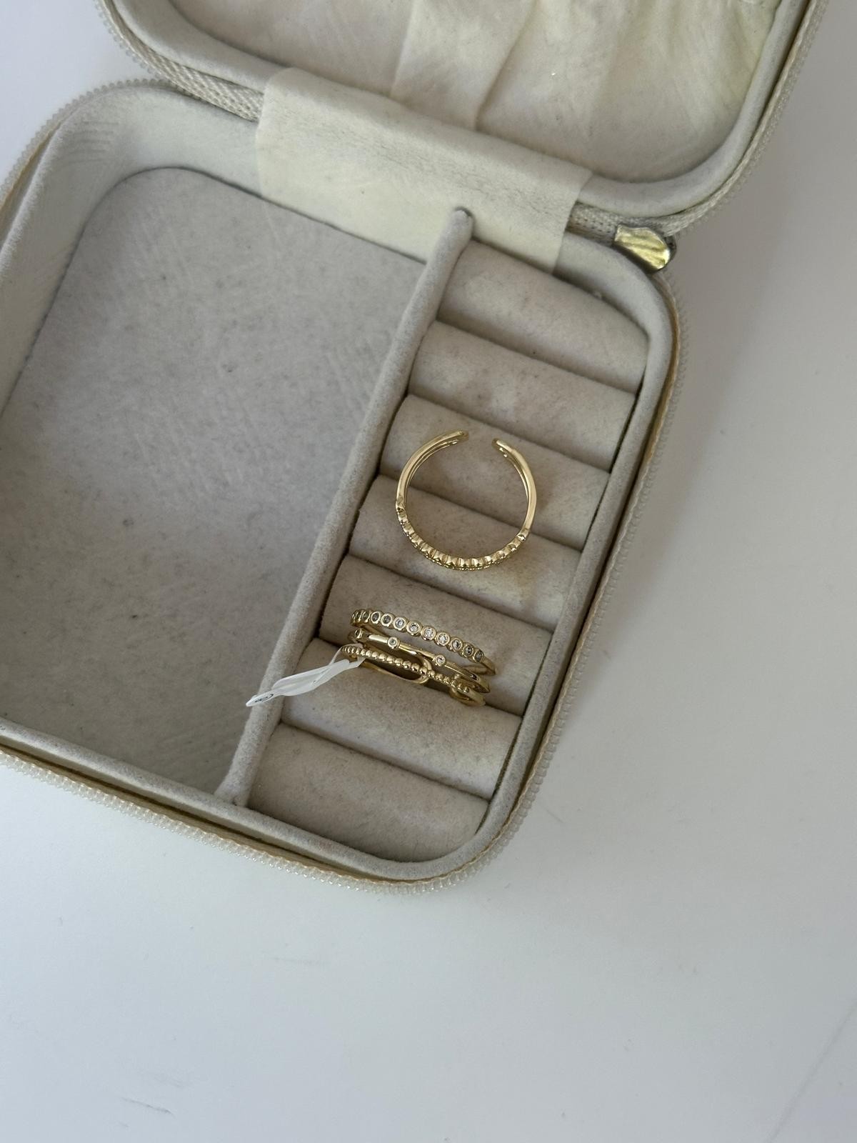 14K Gold Renkli Üçlü Taş Burgu Ayarlanabilir Yüzük
