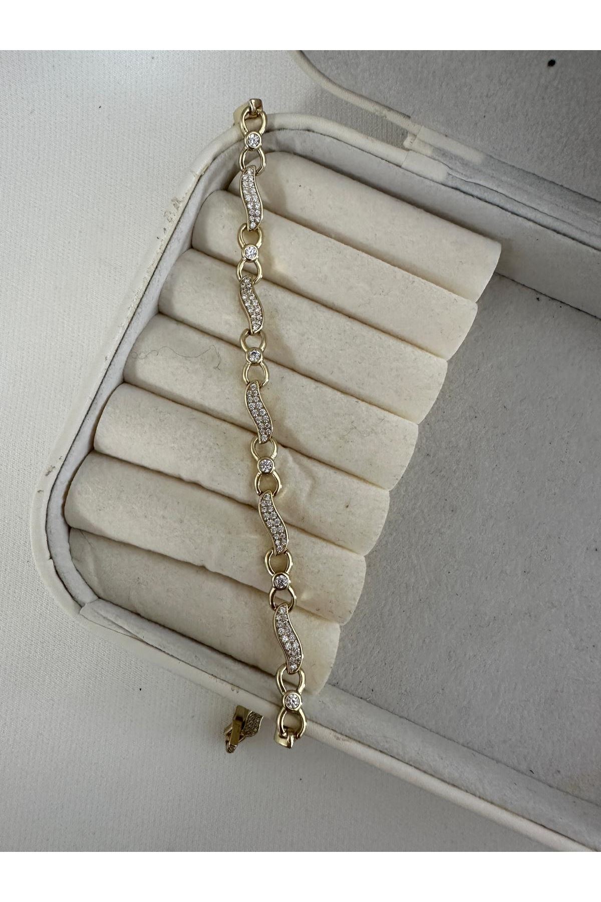 14K Gold Renkli  Döner Taşlı Fiyonk Detay Bileklik