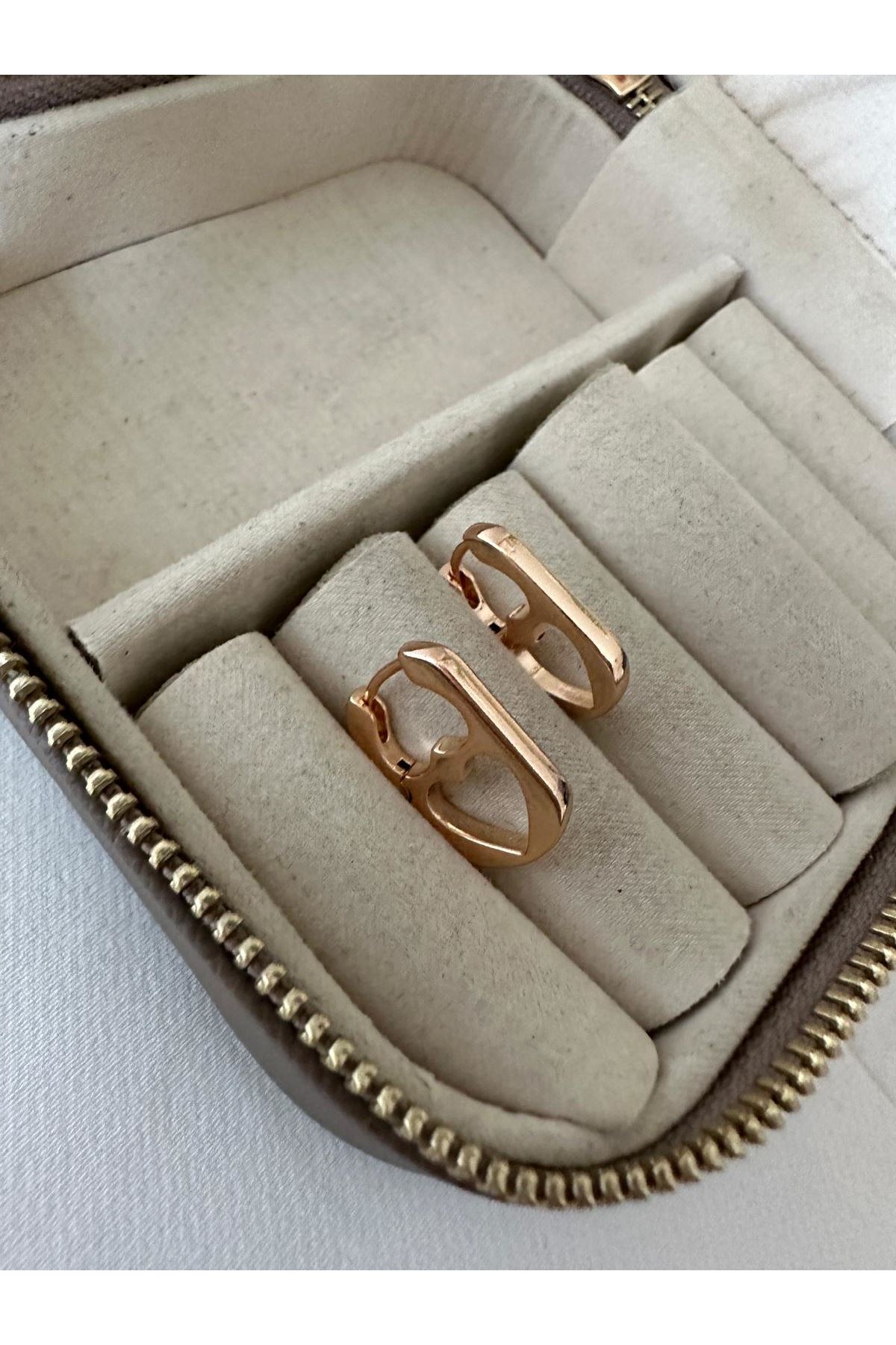 18K Rose Gold Renkli Lale Form İçi Kalpli Küpe