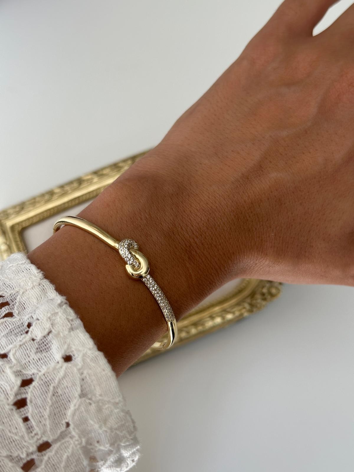 14K Gold Renkli Love Taşlı Klepçe