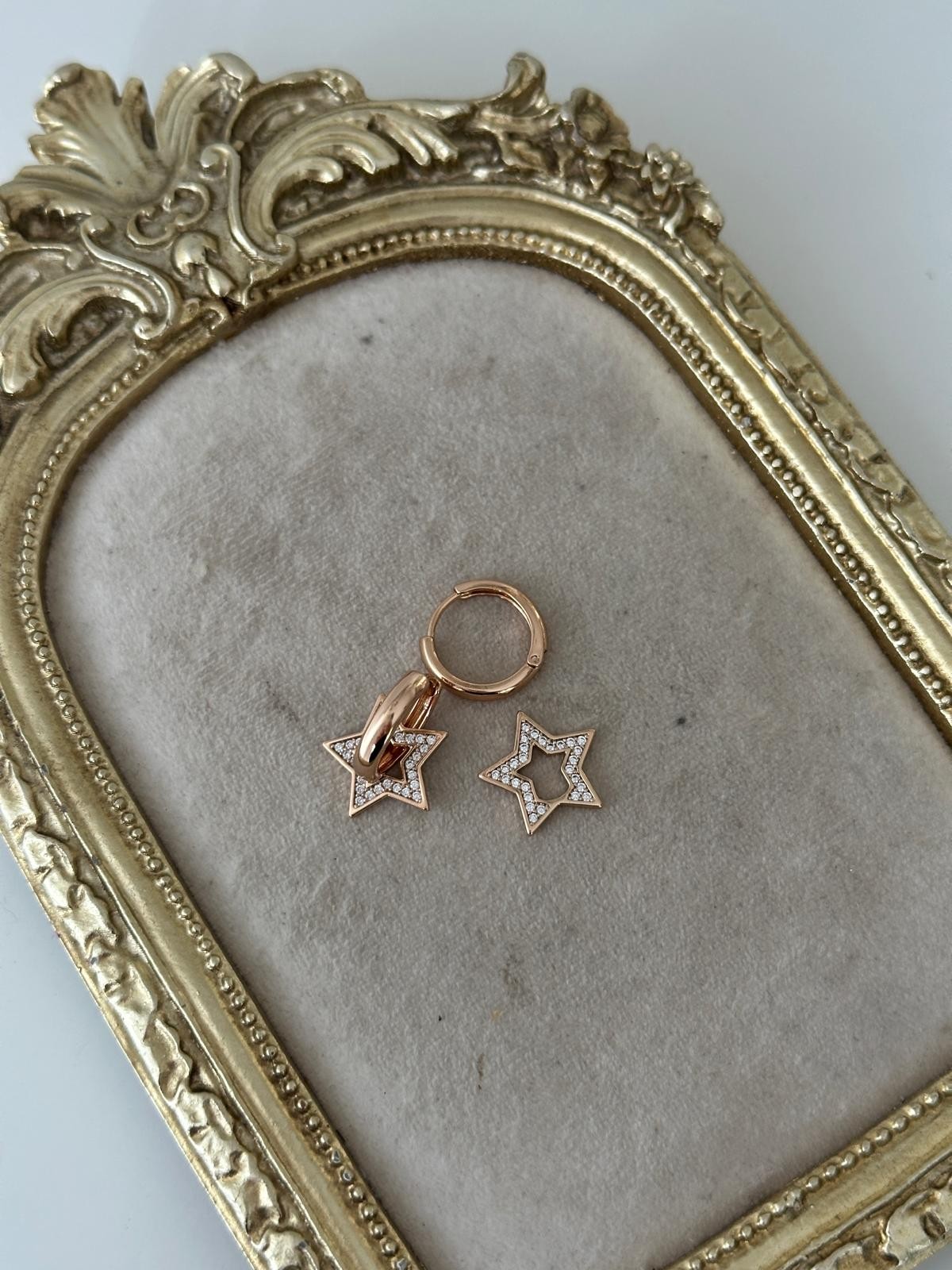 18K Gold Rose Basıc Halka Yıldız Sarkıt Küpe