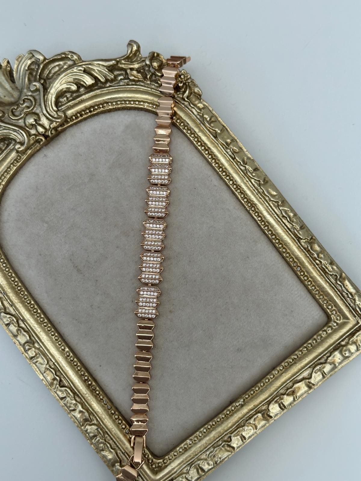 18K Gold Rose Merdiven Gömme Taşlı Bileklik 