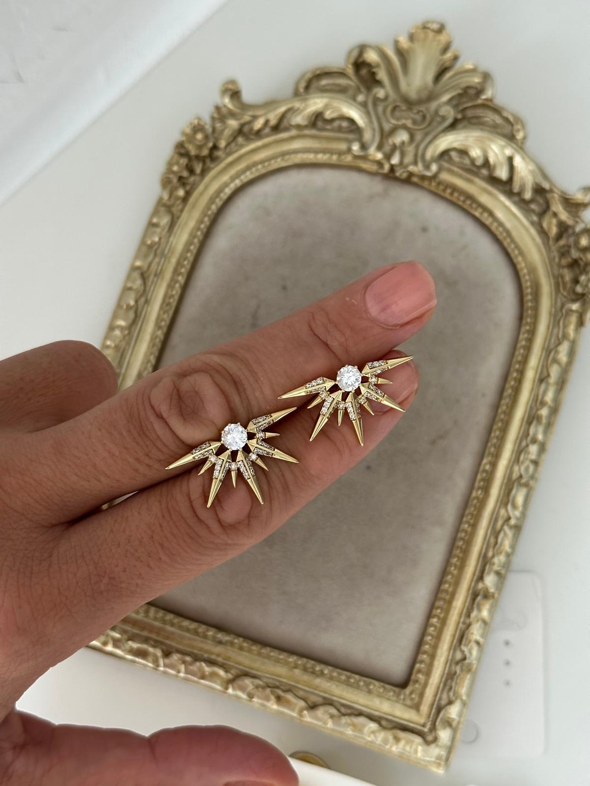 14K Gold Renkli Kristal Taşlı Yarım Güneş Küpe