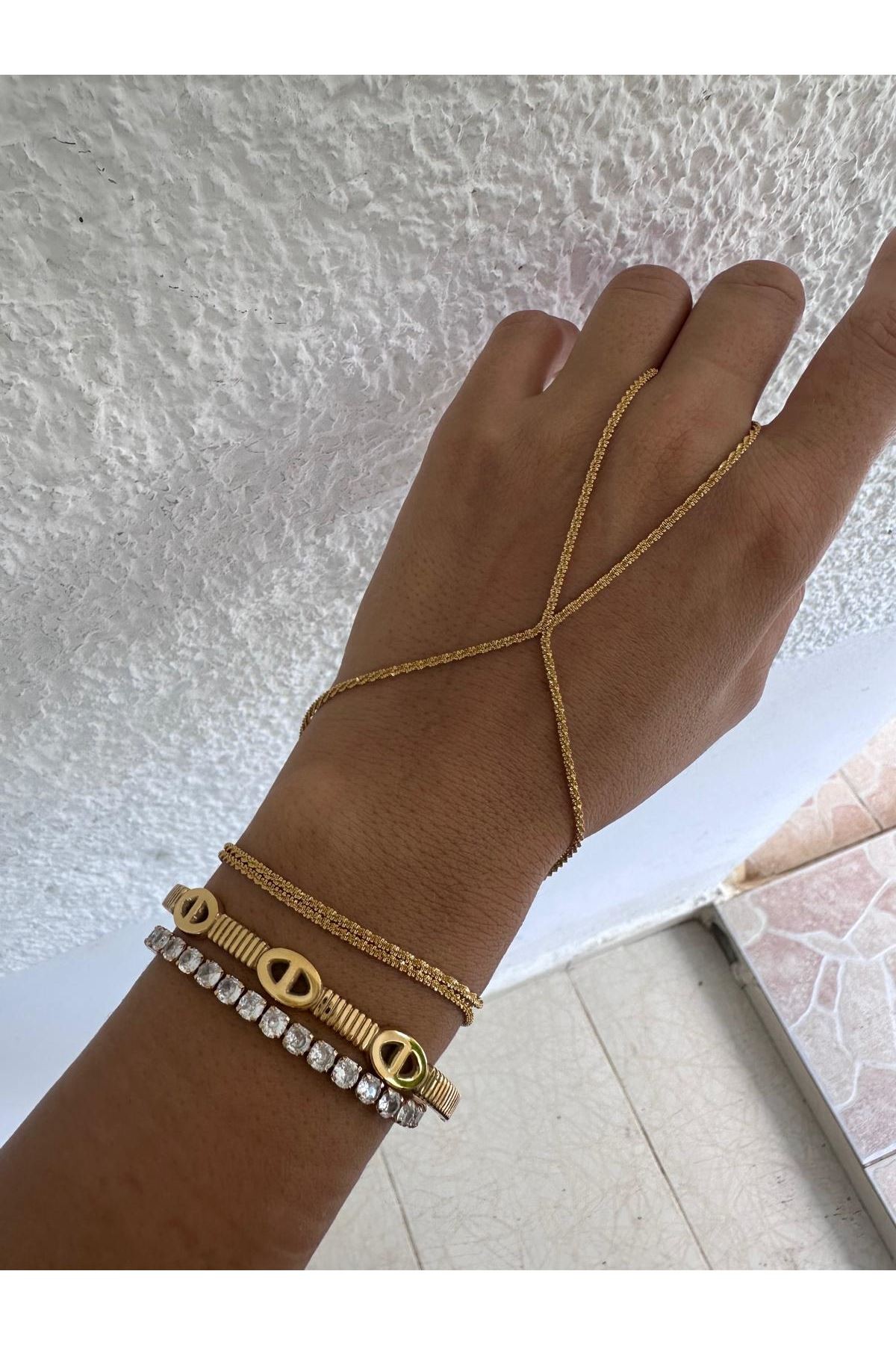 18K Rose Gold Renkli Parlak Burgu Şahmeran