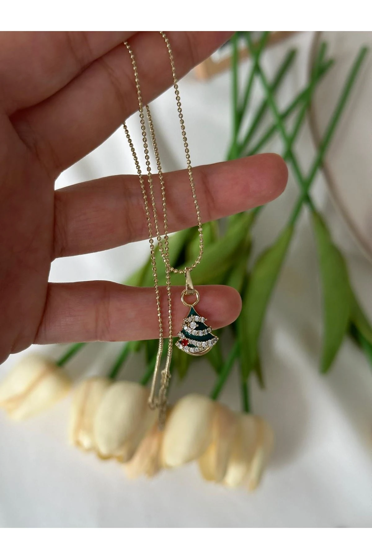 14K Gold Renkli  Yılbaşı Ağacı Temalı Dorika Minimal Kolye