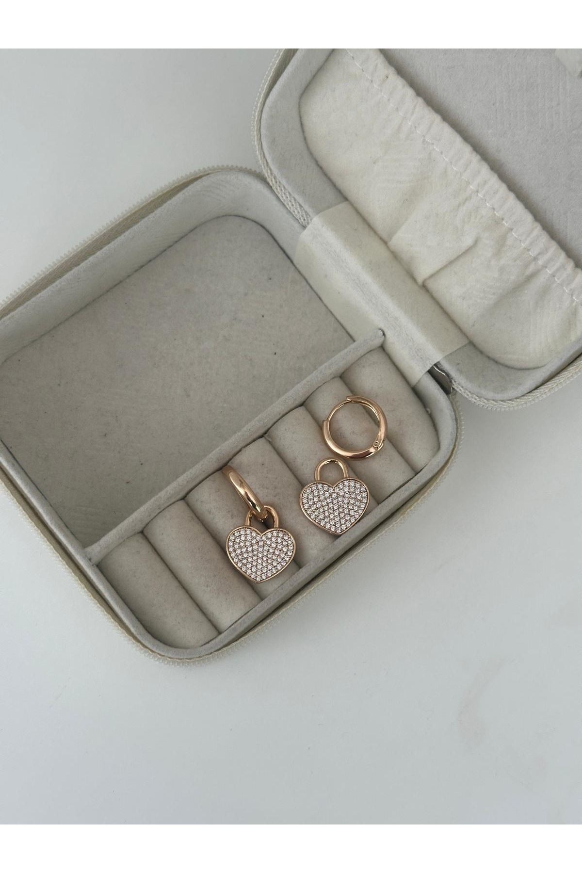 18K Rose Gold Renkli Basıc Halka İkili Kullanım Kalp Taşlı Küpe