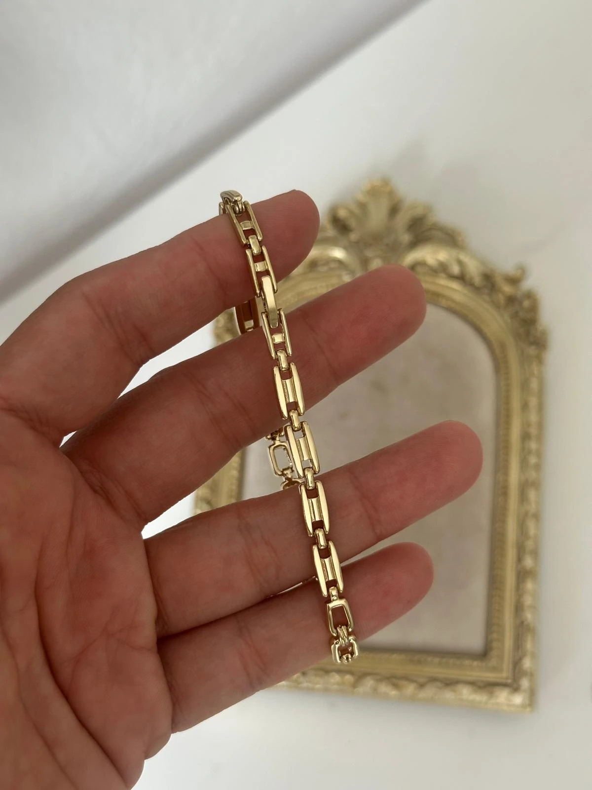 14K Gold Renkli Ortası Dikdörtgen Kesim Taşlı İki Künye Kesimli Bileklik