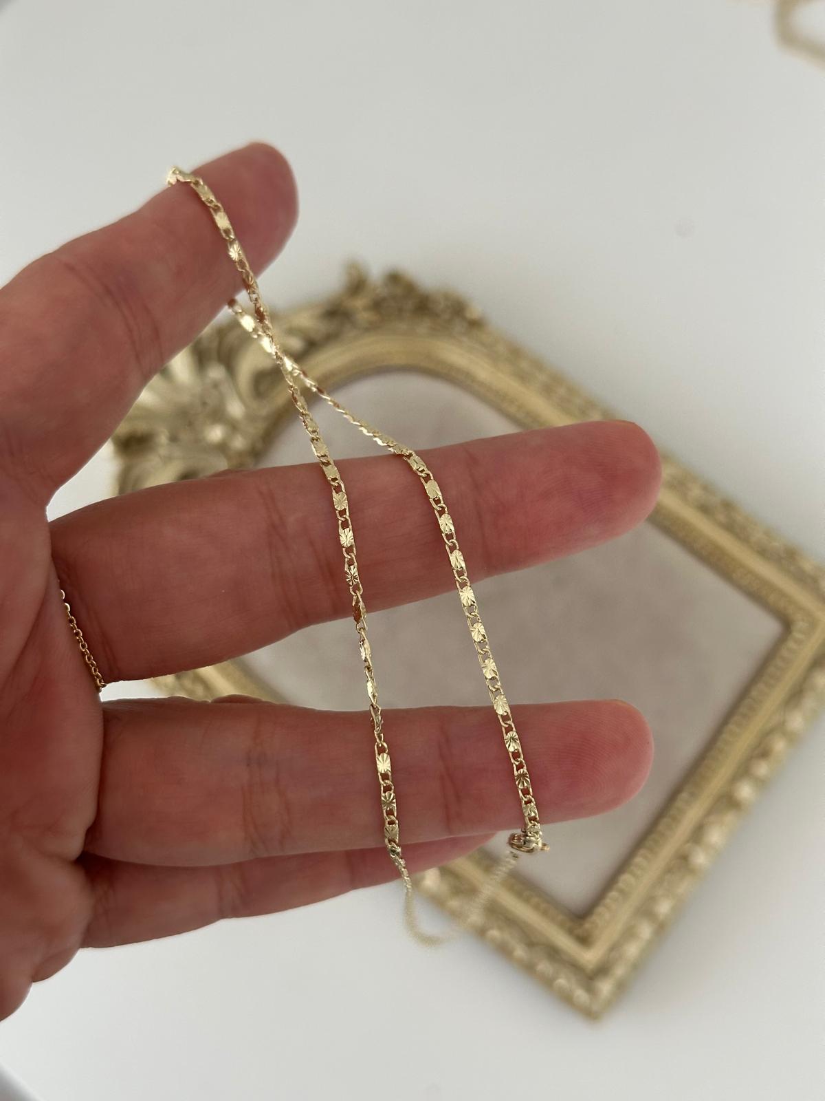 14K Gold Renkli Parlak Minimal Çiçek Motif Kolye 