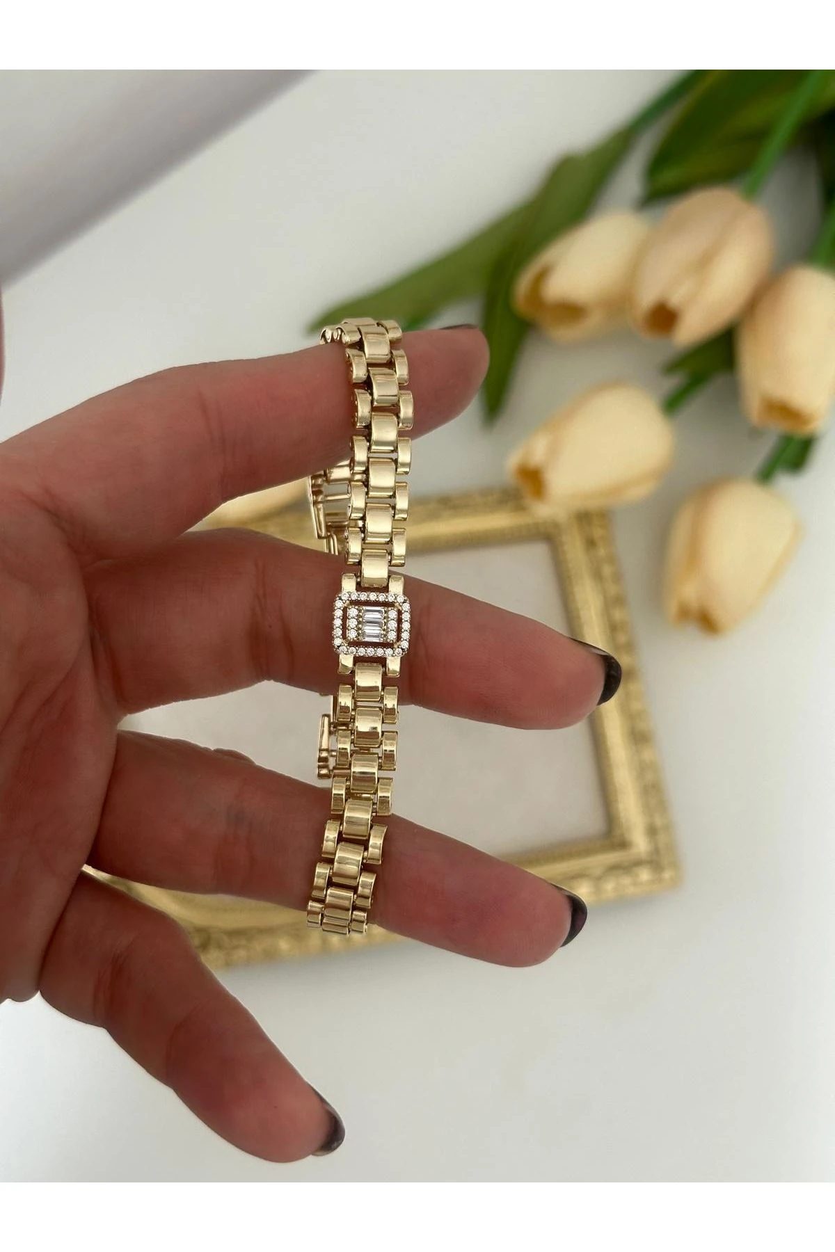 14K Gold Renkli Kordon Kemer Ortası Baget Taşlı Bileklik