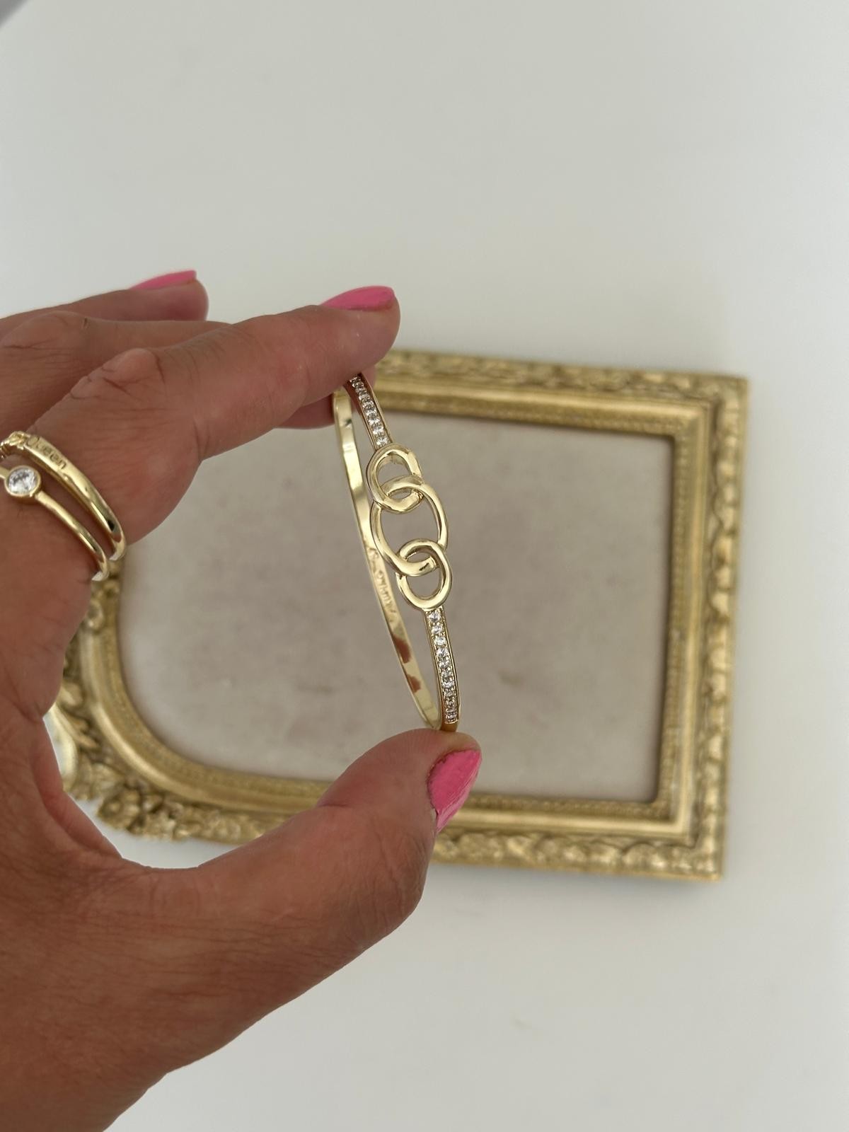14K Gold Renkli Dolama Kuyum Taşlı Kelepçe