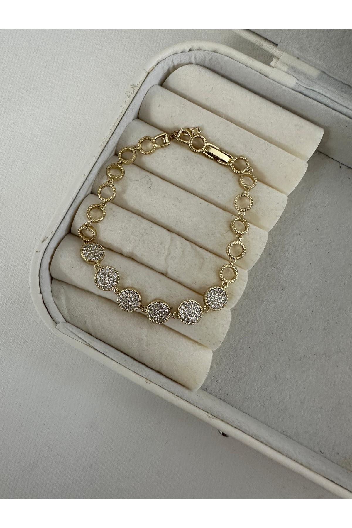 14K Gold Renkli  Ortası Yuvarlak Montür Altı Taşlı Bileklik