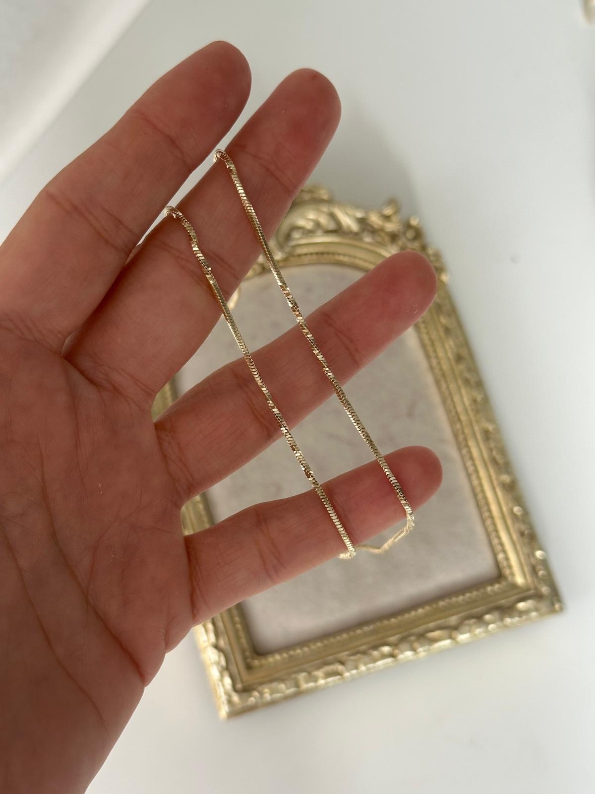 14K Gold Renkli Kendinden Burgu Desenli Parlak İtalyan Kolye