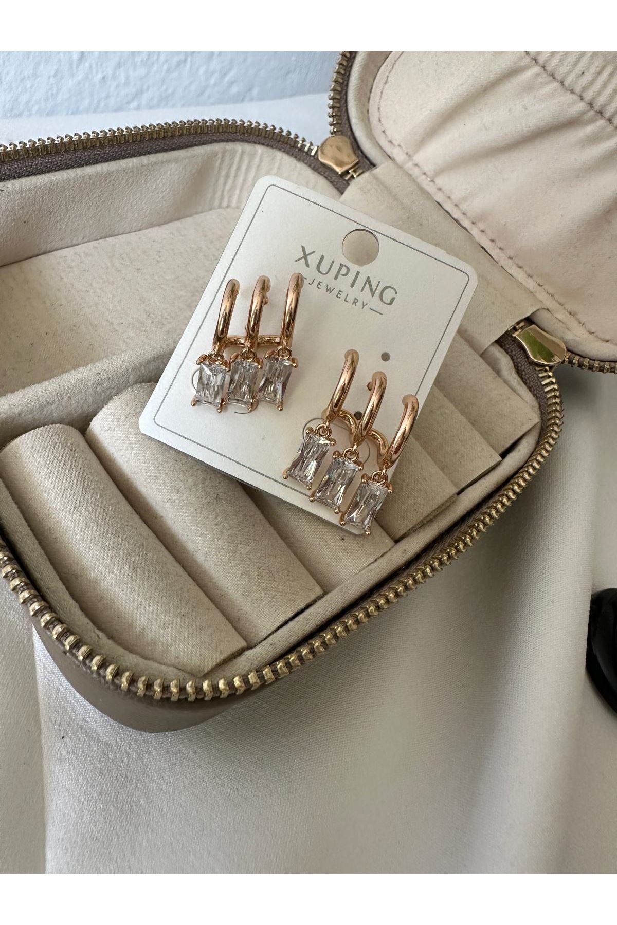 18K Rose Gold Renkli Üç Kulak Deliği Görünümlü Dikdörtgen Taşlı Küpe